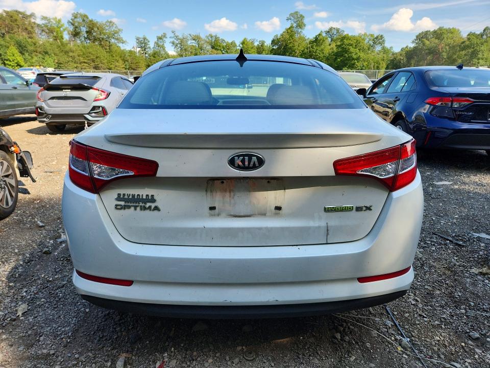 2013 Kia Optima მანქანა იყიდება აუქციონზე, vin: KNAGM4AD2D5042266, აუქციონის ნომერი: 66617836