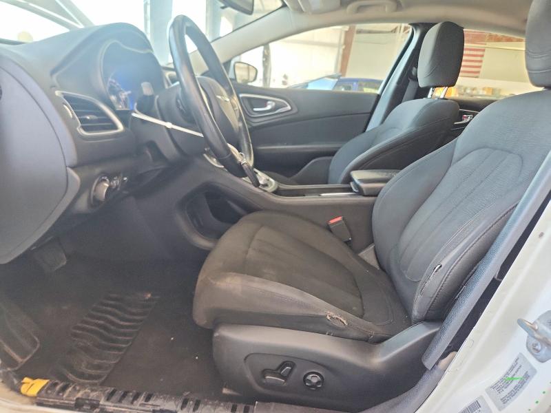 65566756 :رقم المزاد ، 1C3CCCFB1HN500962 vin ، 2017 Chrysler 200 مزاد بيع
