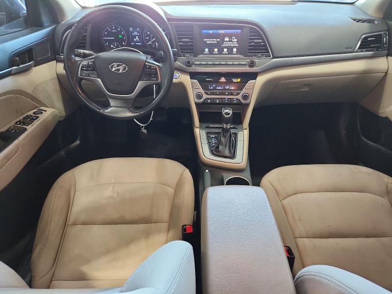 67105566 :رقم المزاد ، 5NPD84LF5JH321540 vin ، 2018 Hyundai Elantra مزاد بيع
