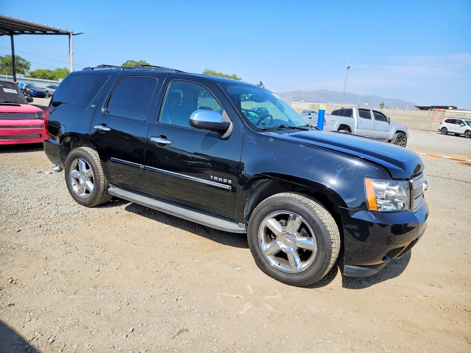 Продажа на аукционе авто 2013 Chevrolet Tahoe, vin: 1GNSCCE04DR125134, номер лота: 63373406