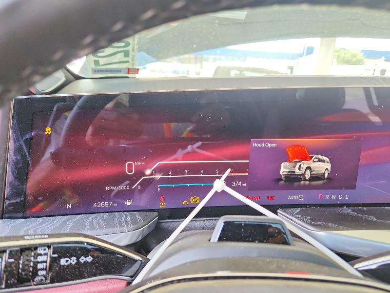 2025 Cadillac Escalade მანქანა იყიდება აუქციონზე, vin: 1GYS9FRL4SR253524, აუქციონის ნომერი: 65432726