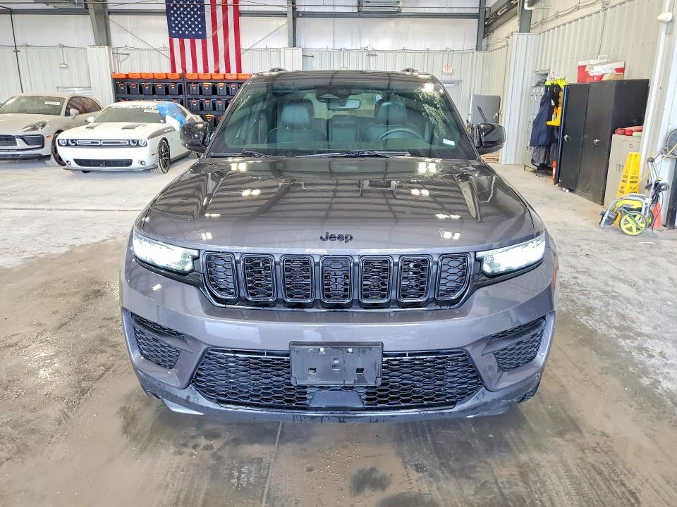 Продажа на аукционе авто 2023 Jeep Grand Cherokee, vin: 1C4RJHAG3PC598950, номер лота: 62985406