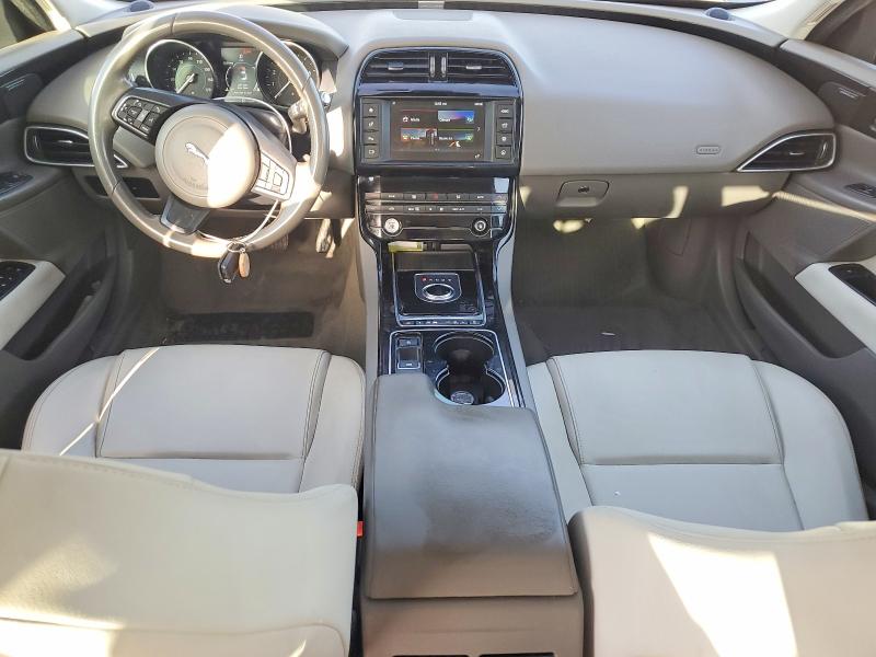 64154006 :رقم المزاد ، SAJAD4BG9HA973749 vin ، 2017 Jaguar Xe مزاد بيع
