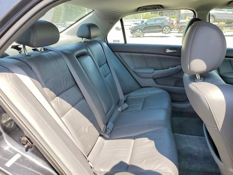 64624156 :رقم المزاد ، 1HGCM66574A026989 vin ، 2004 Honda Accord مزاد بيع