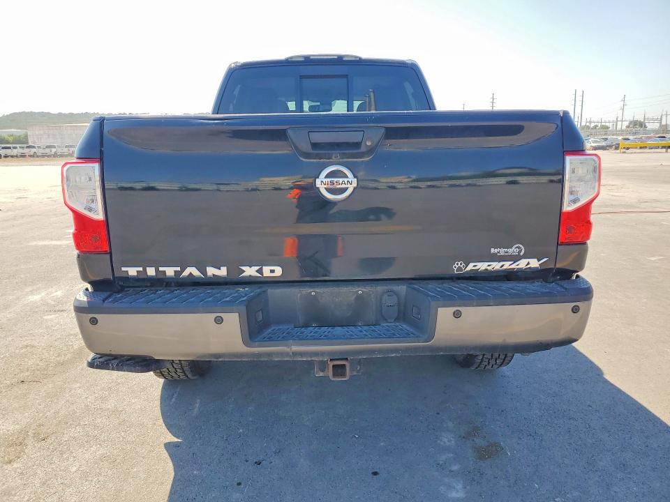 2017 Nissan Titan Xd მანქანა იყიდება აუქციონზე, vin: 1N6BA1F41HN545612, აუქციონის ნომერი: 67285726