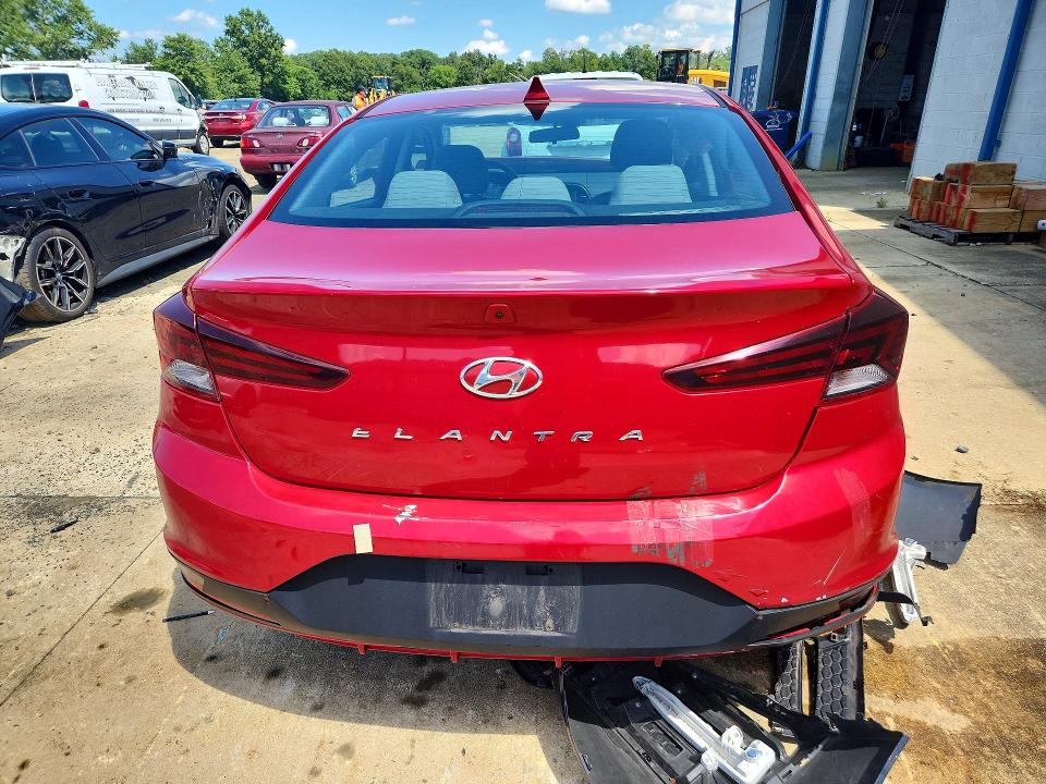 2020 Hyundai Elantra მანქანა იყიდება აუქციონზე, vin: 5NPD84LF0LH574834, აუქციონის ნომერი: 64318776