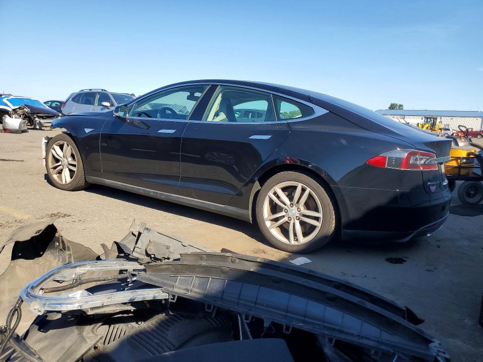 Auction sale of the 2014 Tesla Model S, vin: 5YJSA1H19EFP52314, lot number: 66242046