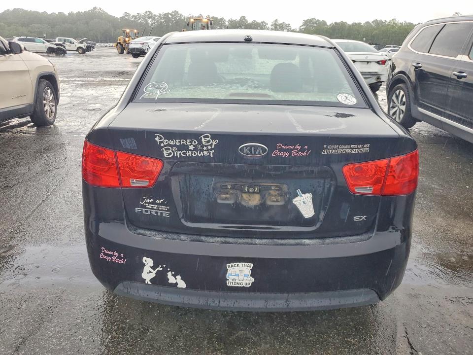 67112466 :رقم المزاد ، KNAFU4A28B5451976 vin ، 2011 Kia Forte مزاد بيع