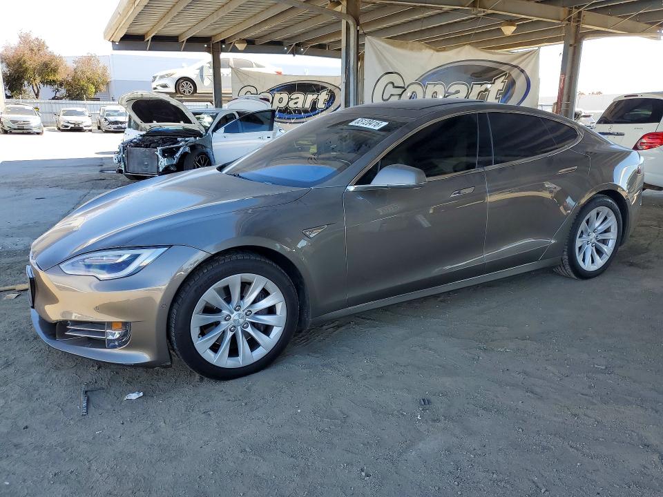 Продаж на аукціоні авто 2016 Tesla Model S, vin: 5YJSA1E27GF149278, номер лоту: 65120416