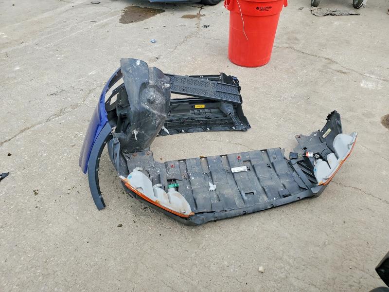 65813636 :رقم المزاد ، 1FMCU0F75GUB65868 vin ، 2016 Ford Escape مزاد بيع