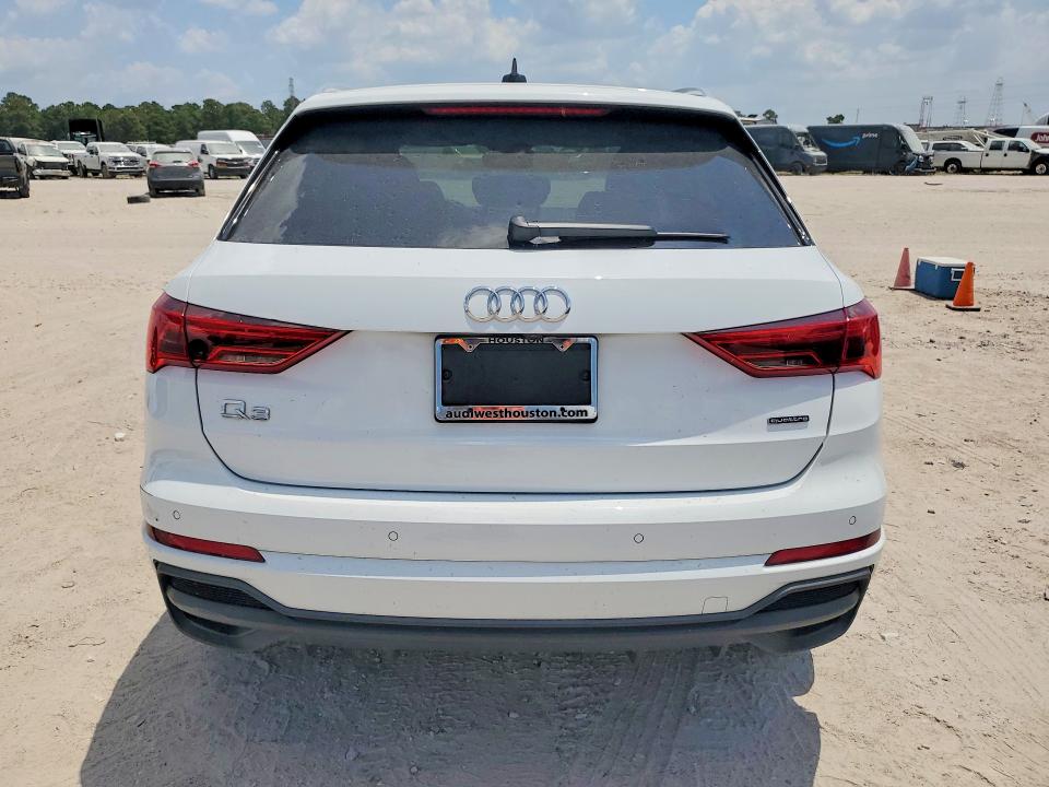 Aukcja sprzedaży 2024 Audi Q3, vin: WA1EECF35R1041557, numer aukcji: 63353216