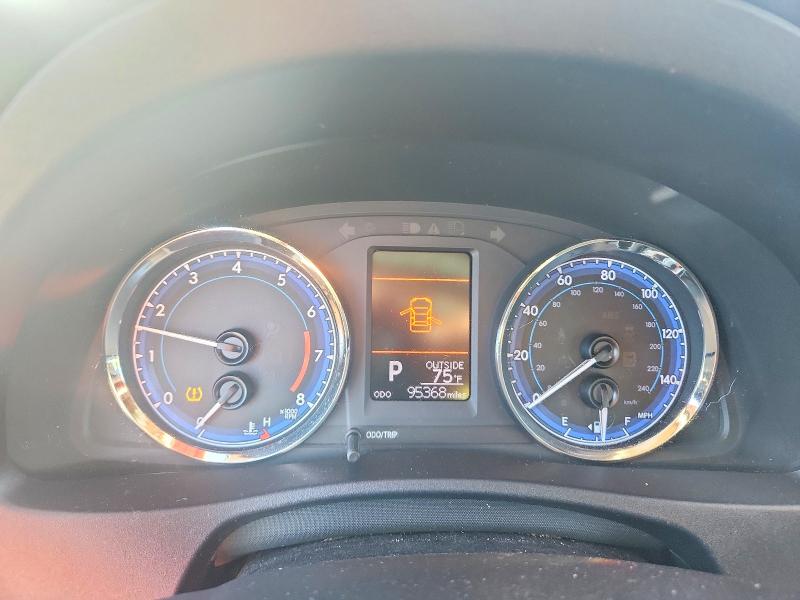 65833606 :رقم المزاد ، 2T1BURHE8KC213207 vin ، 2019 Toyota Corolla مزاد بيع