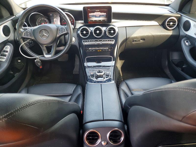 2018 Mercedes-benz C მანქანა იყიდება აუქციონზე, vin: 55SWF4KB7JU236256, აუქციონის ნომერი: 64757566