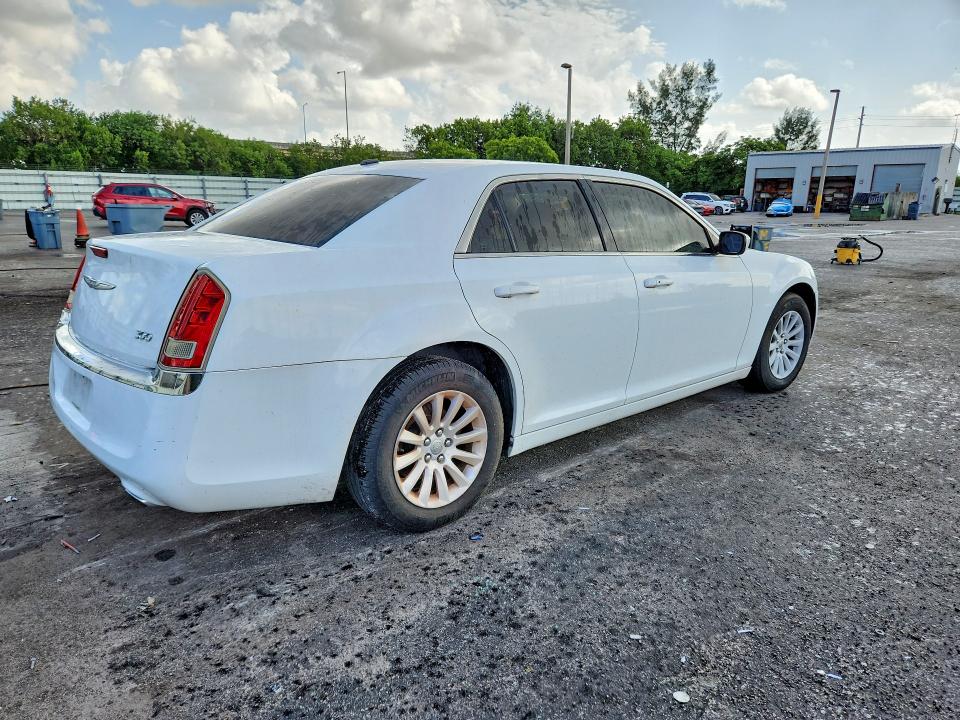 Aukcja sprzedaży 2014 Chrysler 300, vin: 2C3CCAAG9EH335996, numer aukcji: 65798616