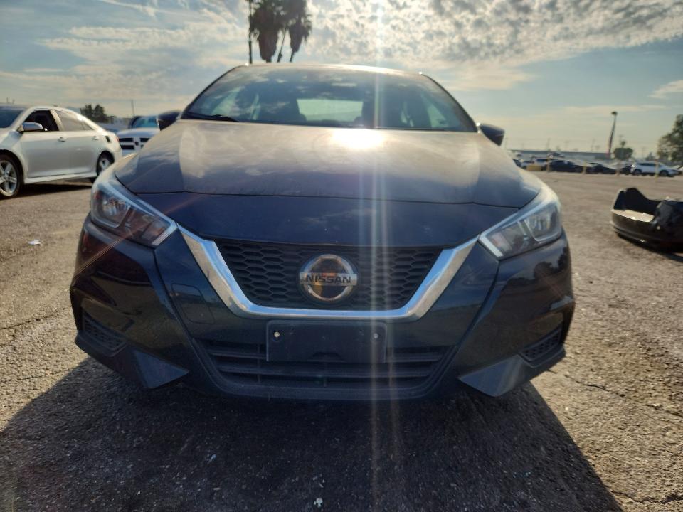 64416996 :رقم المزاد ، 3N1CN8EV2LL812136 vin ، 2020 Nissan Versa مزاد بيع