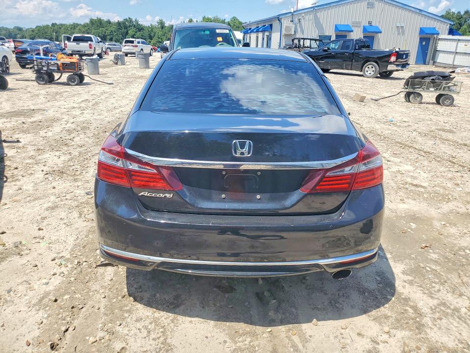 Продаж на аукціоні авто 2016 Honda Accord, vin: 1HGCR2F38GA016033, номер лоту: 63947816