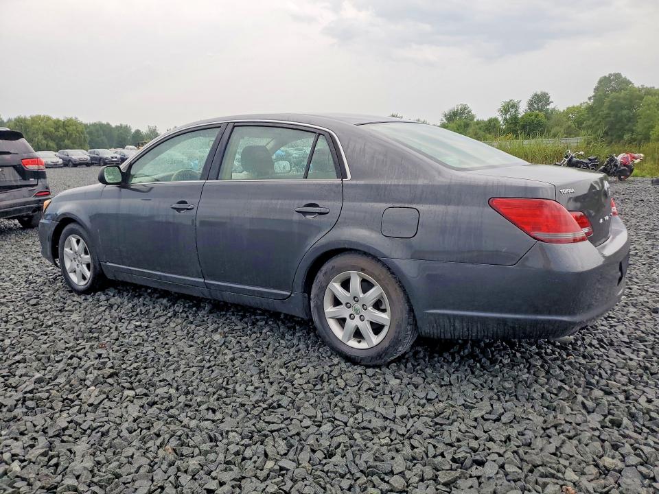 64487546 :رقم المزاد ، 4T1BK36B38U306946 vin ، 2008 Toyota Avalon مزاد بيع