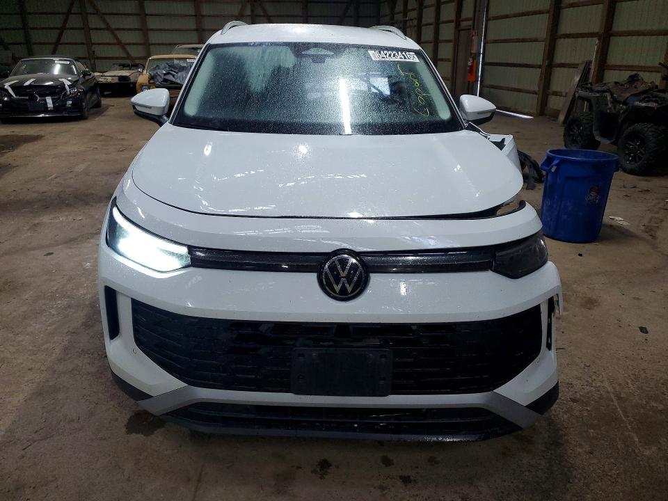 2026 Volkswagen Tiguan მანქანა იყიდება აუქციონზე, vin: 3VVER7RM0TM016986, აუქციონის ნომერი: 64223416