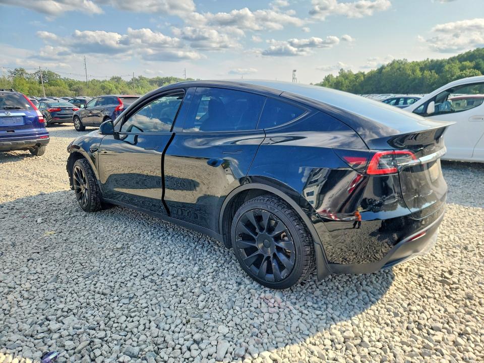 64630706 :رقم المزاد ، 7SAYGDEE4PA052527 vin ، 2023 Tesla Model Y مزاد بيع
