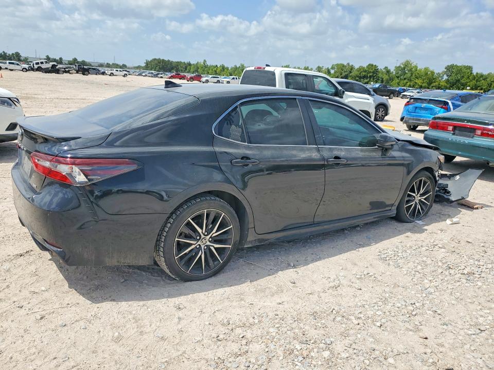 2021 Toyota Camry მანქანა იყიდება აუქციონზე, vin: 4T1G11AK7MU544183, აუქციონის ნომერი: 64465856
