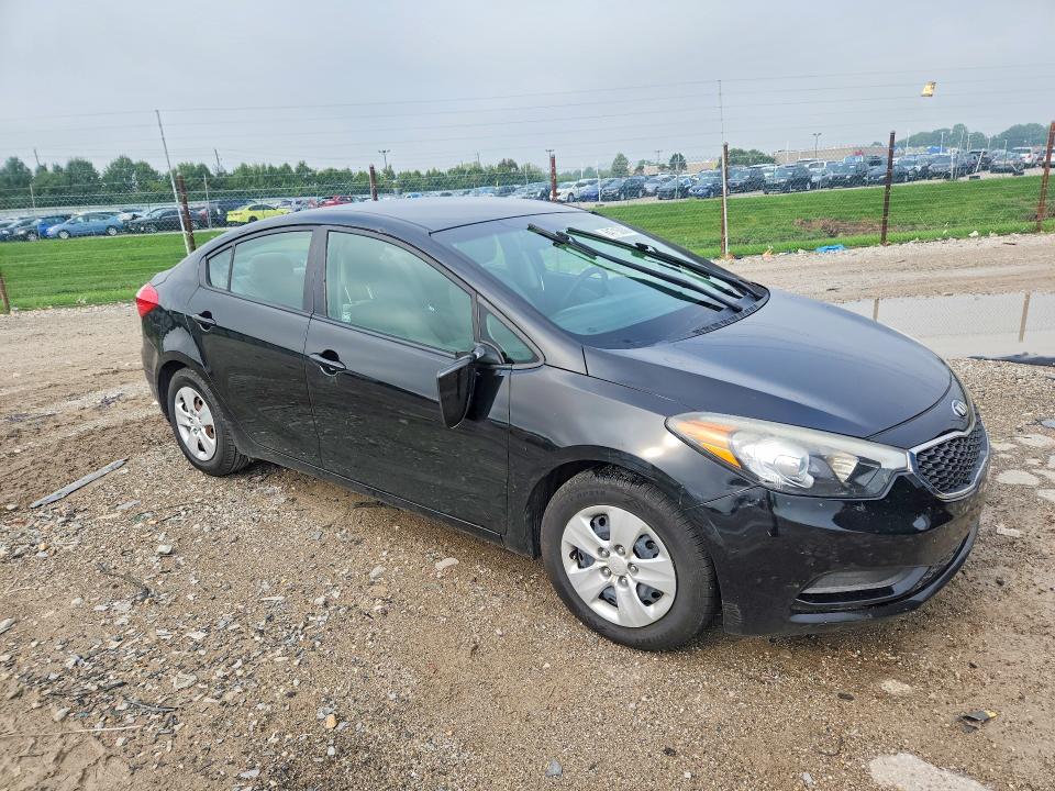 64715006 :رقم المزاد ، KNAFX4A61F5375663 vin ، 2015 Kia Forte مزاد بيع
