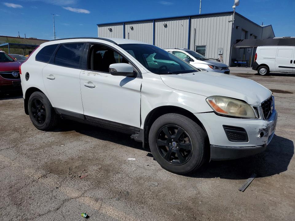 65499066 :رقم المزاد ، YV4940DLXB2186621 vin ، 2011 Volvo Xc60 مزاد بيع