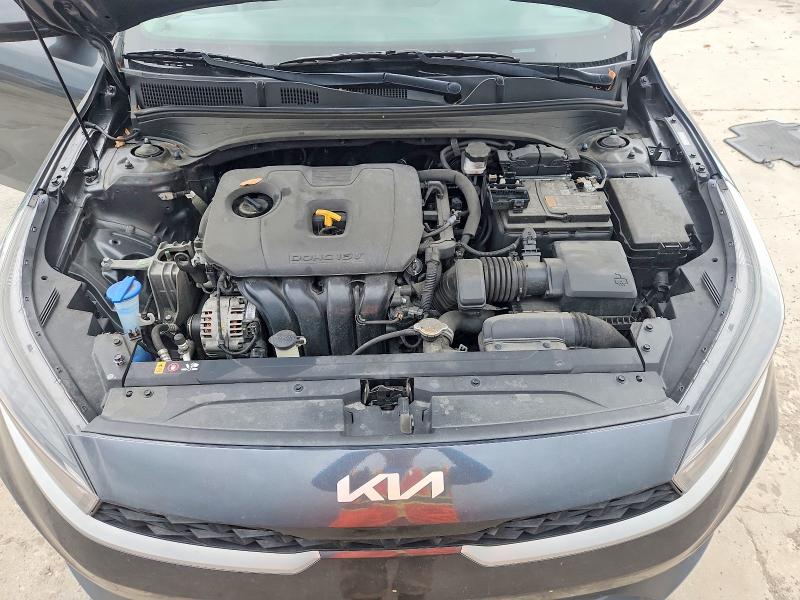 66698436 :رقم المزاد ، 3KPF24AD0RE744215 vin ، 2024 Kia Forte مزاد بيع