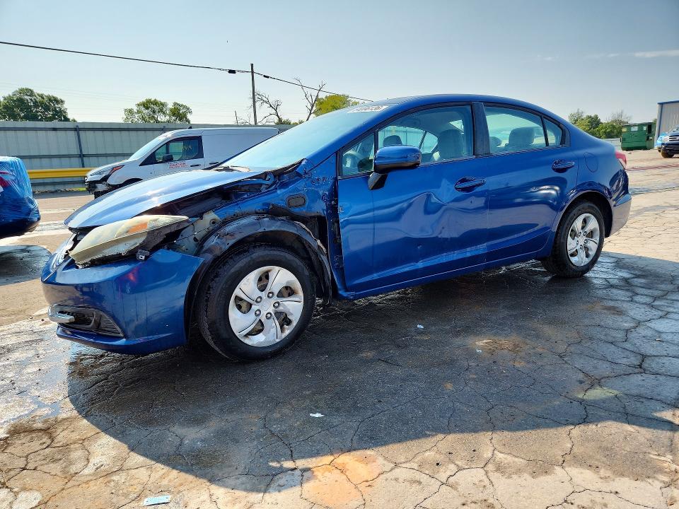 2015 Honda Civic მანქანა იყიდება აუქციონზე, vin: 19XFB2F52FE018230, აუქციონის ნომერი: 64006136