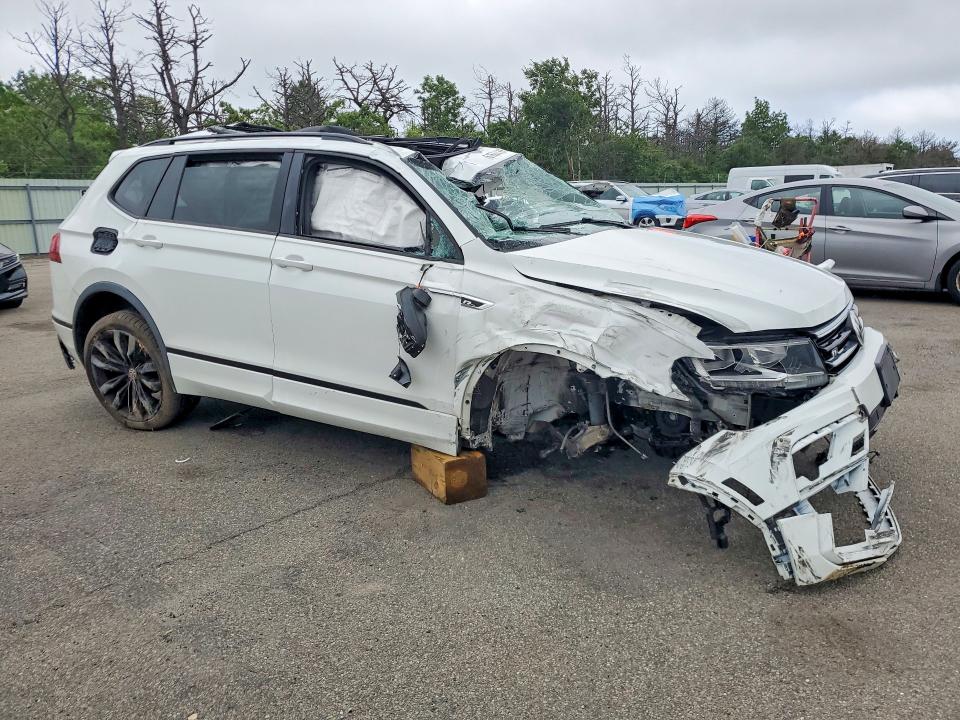 Продаж на аукціоні авто 2020 Volkswagen Tiguan, vin: 3VV2B7AXXLM113982, номер лоту: 61683786
