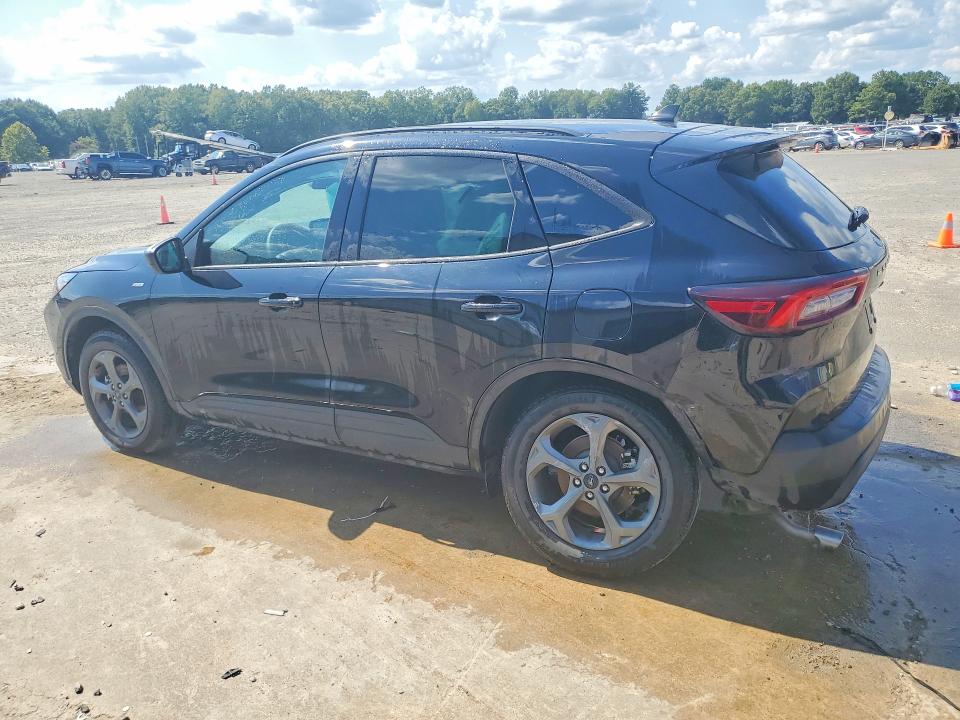 Продажа на аукционе авто 2026 Ford Escape, vin: 1FMCU9MNXTUA09826, номер лота: 64632576