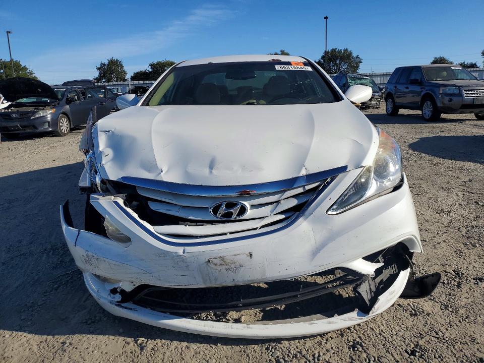 66315846 :رقم المزاد ، 5NPEB4AC5DH651696 vin ، 2013 Hyundai Sonata مزاد بيع