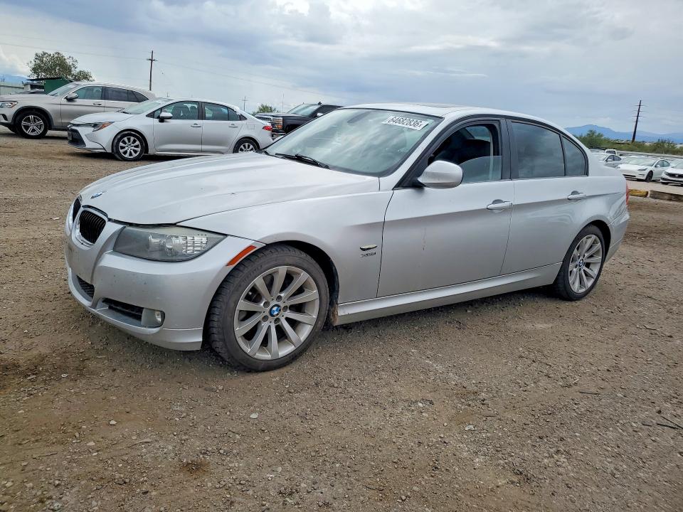 64682836 :رقم المزاد ، WBAPK7C50BF088005 vin ، 2011 Bmw 328 مزاد بيع