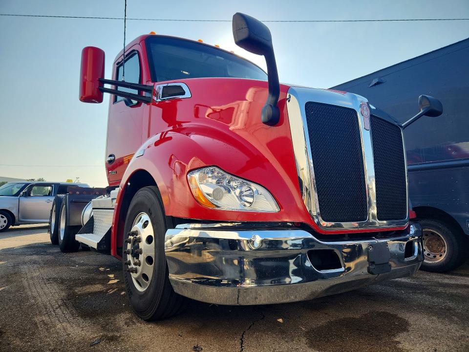 Продаж на аукціоні авто 2022 Kenworth Construction, vin: 1XKYD49X6NJ103069, номер лоту: 65515746