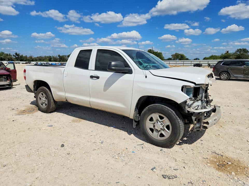 Продажа на аукционе авто 2019 Toyota Tundra, vin: 5TFRM5F16KX136121, номер лота: 64303406