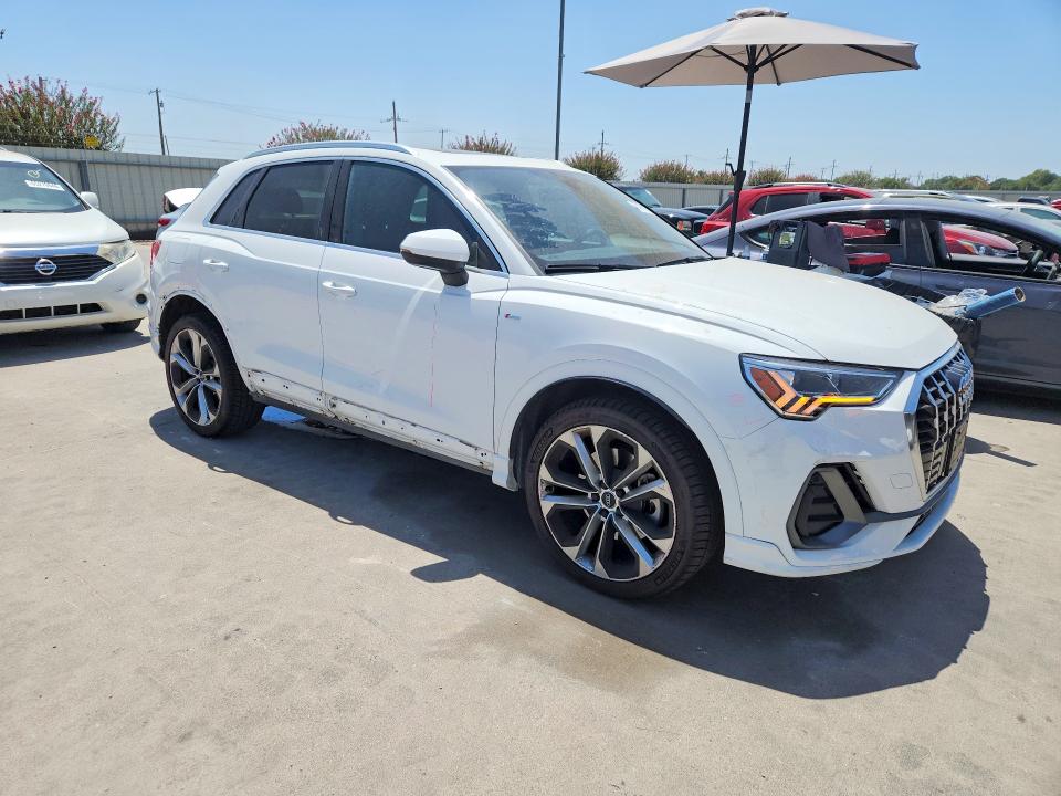Aukcja sprzedaży 2020 Audi Q3, vin: WA1EECF39L1105560, numer aukcji: 64131366