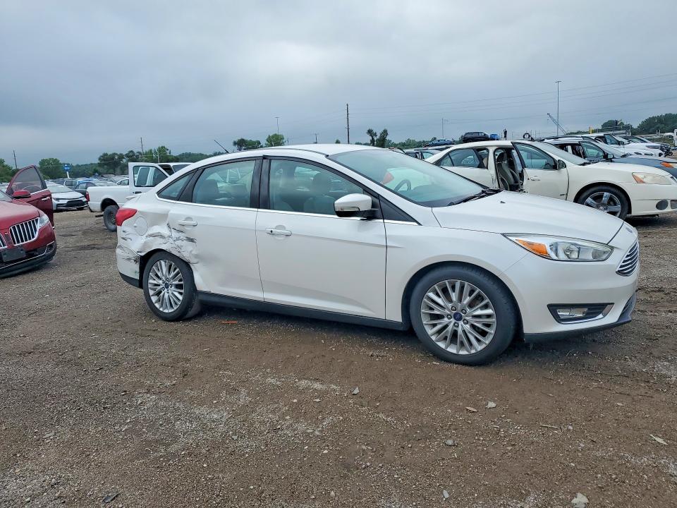 Продажа на аукционе авто 2015 Ford Focus, vin: 1FADP3J28FL299913, номер лота: 63709776