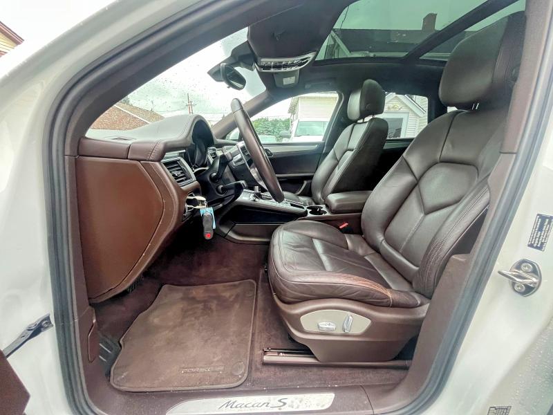 2015 Porsche Macan მანქანა იყიდება აუქციონზე, vin: WP1AB2A59FLB63160, აუქციონის ნომერი: 63898706