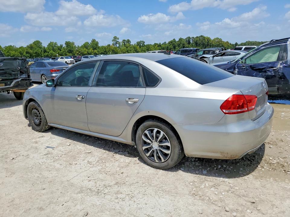 2014 Volkswagen Passat მანქანა იყიდება აუქციონზე, vin: 1VWAP7A32EC024806, აუქციონის ნომერი: 65133826