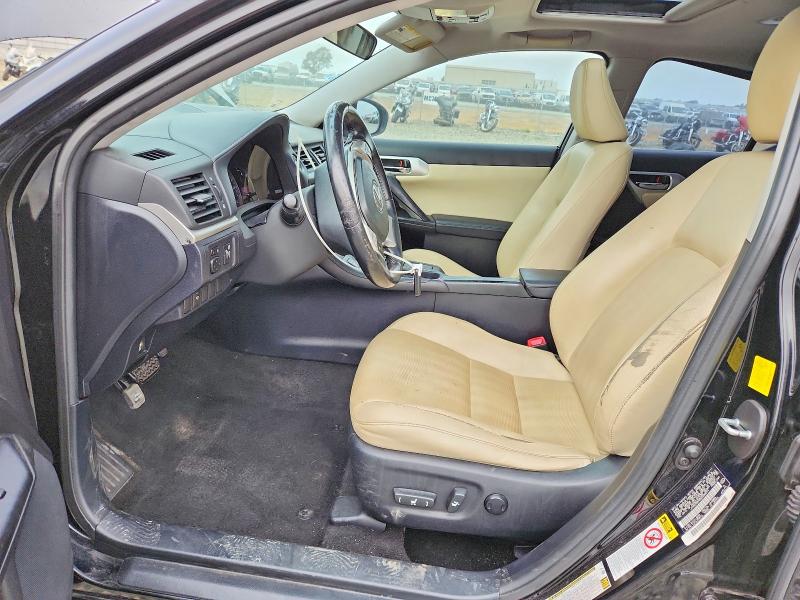 64413526 :رقم المزاد ، JTHKD5BH2B2005574 vin ، 2011 Lexus Ct مزاد بيع