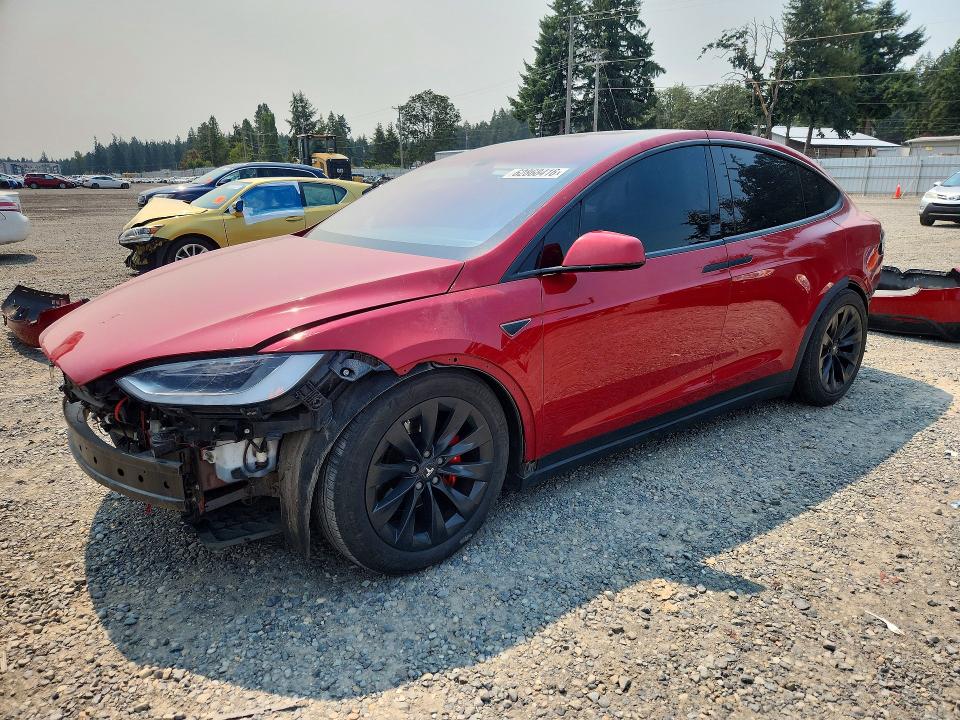 62868416 :رقم المزاد ، 5YJXCAE41GF010782 vin ، 2016 Tesla Model X مزاد بيع