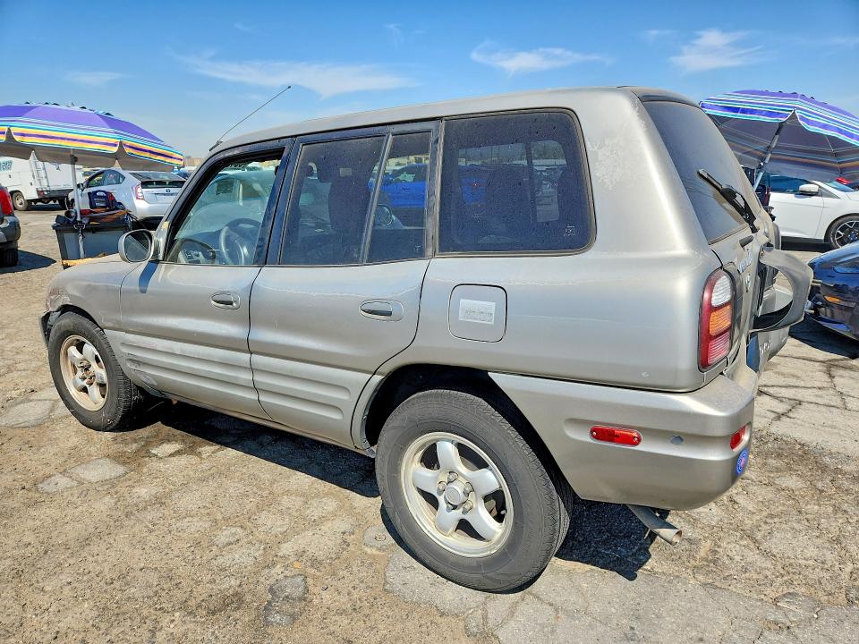 66455506 :رقم المزاد ، JT3GP10V8Y7067240 vin ، 2000 Toyota Rav4 مزاد بيع
