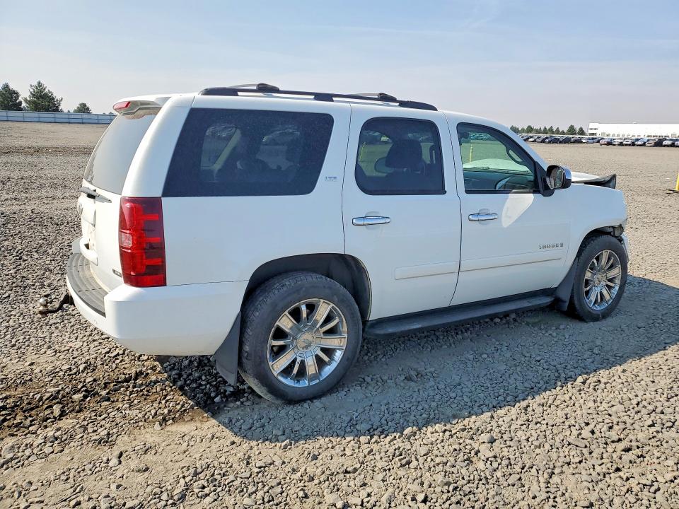 Продаж на аукціоні авто 2007 Chevrolet Tahoe, vin: 1GNFK13077J343132, номер лоту: 65877396