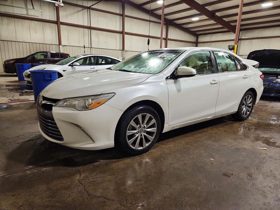 Aukcja sprzedaży 2016 Toyota Camry, vin: 4T1BF1FK4GU173069, numer aukcji: 64216886
