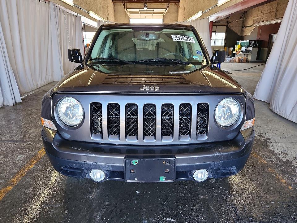 64959676 :رقم المزاد ، 1C4NJPBA0HD166914 vin ، 2017 Jeep Patriot مزاد بيع