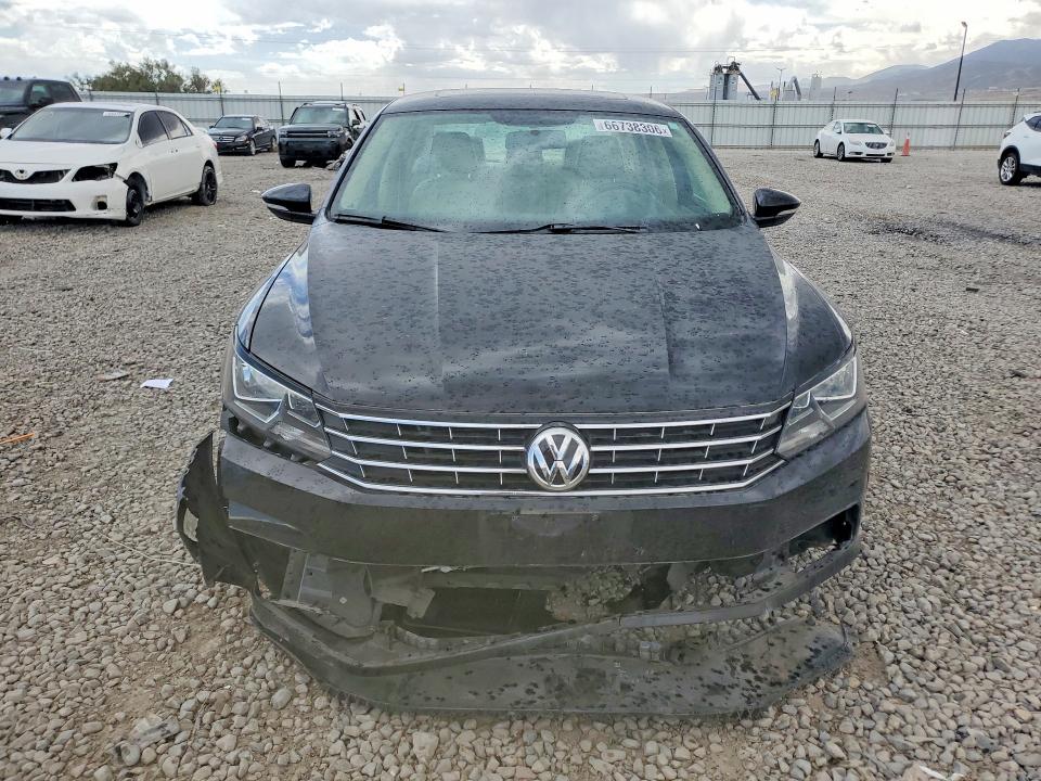 66738306 :رقم المزاد ، 1VWBS7A38GC064331 vin ، 2016 Volkswagen Passat مزاد بيع