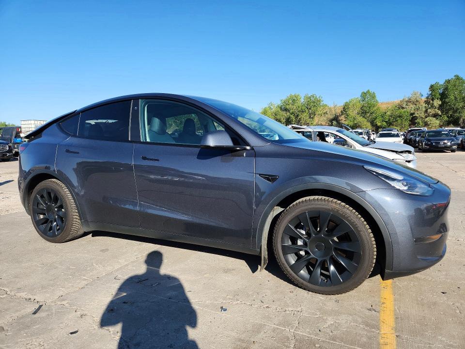 Продажа на аукционе авто 2023 Tesla Model Y, vin: 7SAYGDEE7PA027511, номер лота: 66081406