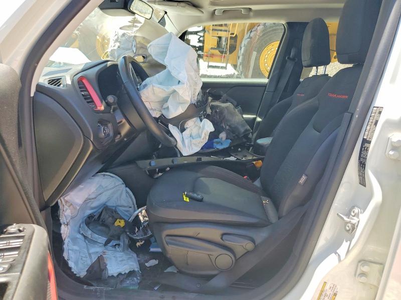 63960276 :رقم المزاد ، ZACNJBC17LPL56038 vin ، 2020 Jeep Renegade مزاد بيع