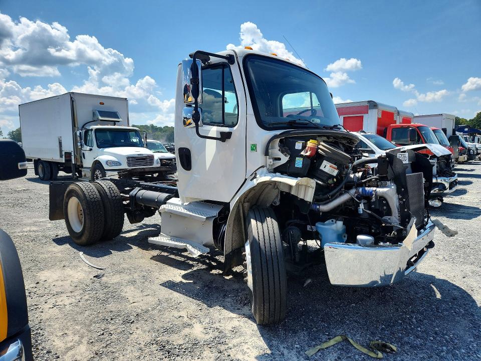 2020 Freightliner M2 მანქანა იყიდება აუქციონზე, vin: 1FUBCYFE6LHLJ3019, აუქციონის ნომერი: 65326856