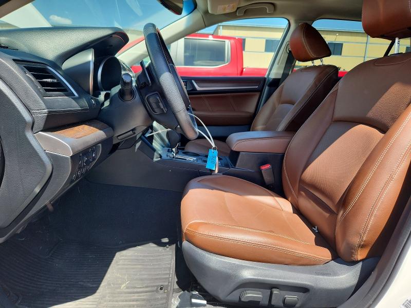 65183836 :رقم المزاد ، 4S4BSATC3J3219965 vin ، 2018 Subaru Outback مزاد بيع
