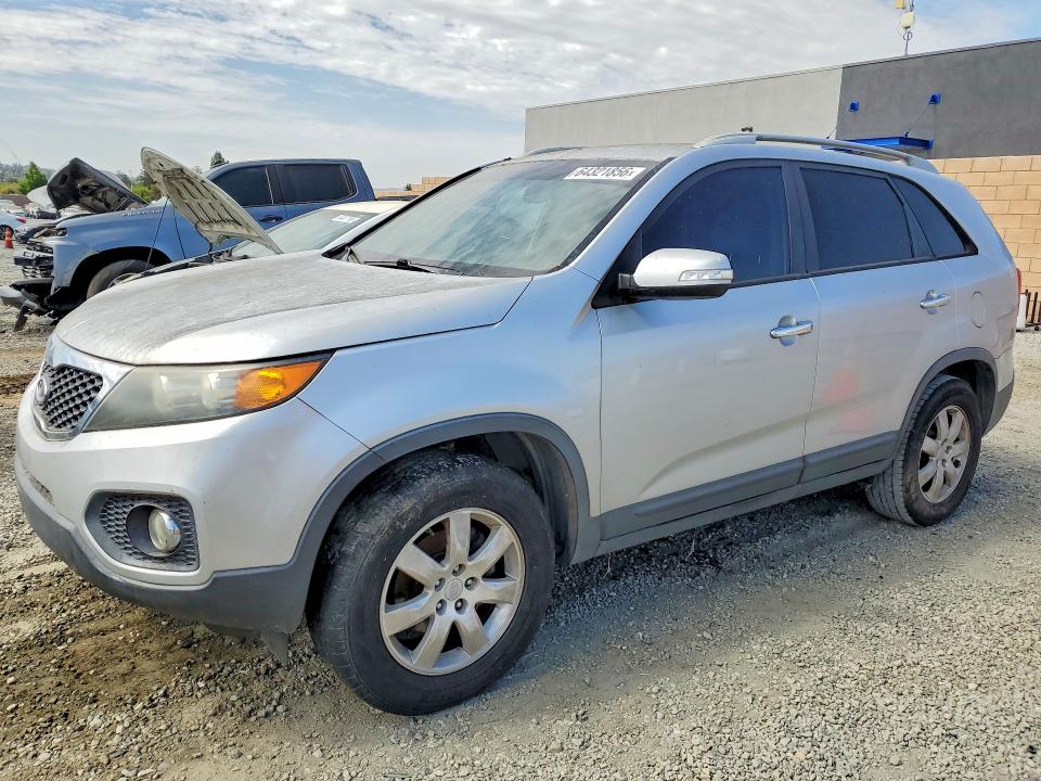 Продаж на аукціоні авто 2011 Kia Sorento, vin: 5XYKT4A15BG155445, номер лоту: 64321856